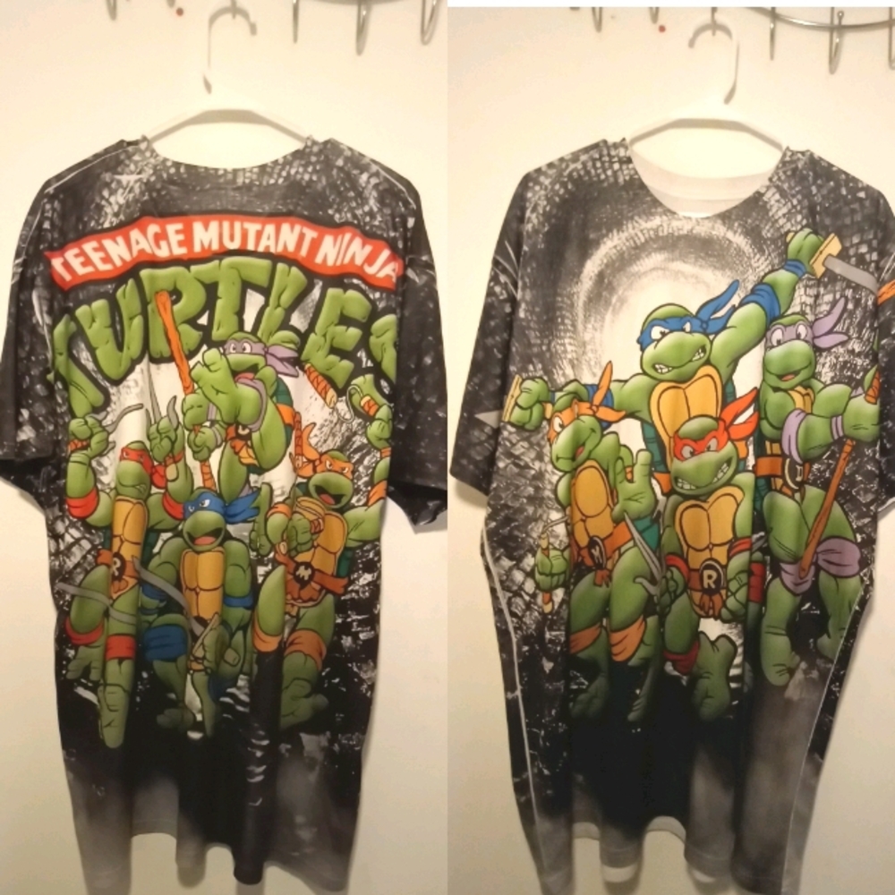 Exclusive Vintage TMNT Shirt